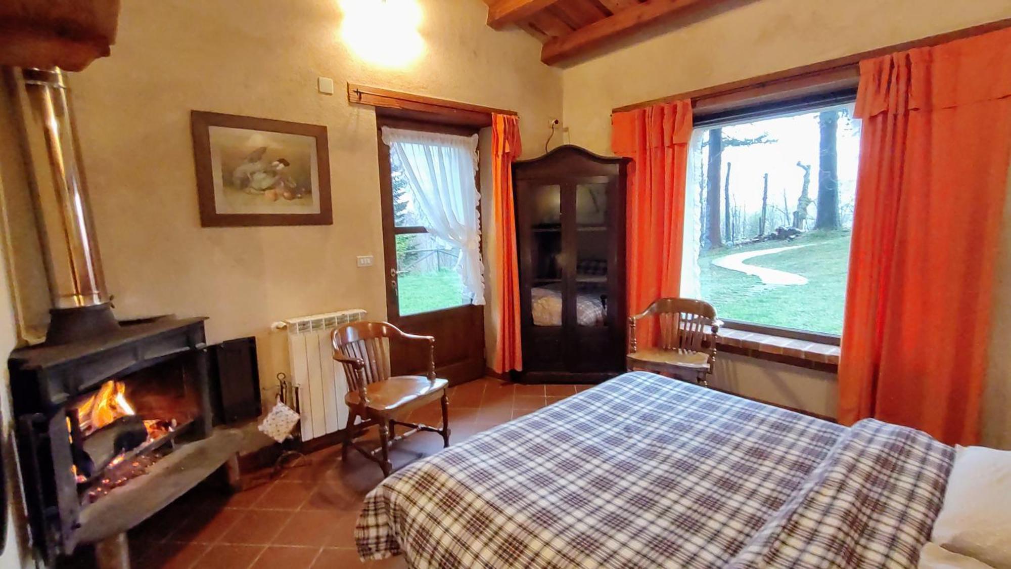 La Casa Del Sarto - Federicofarm Villa Pontremoli Room photo